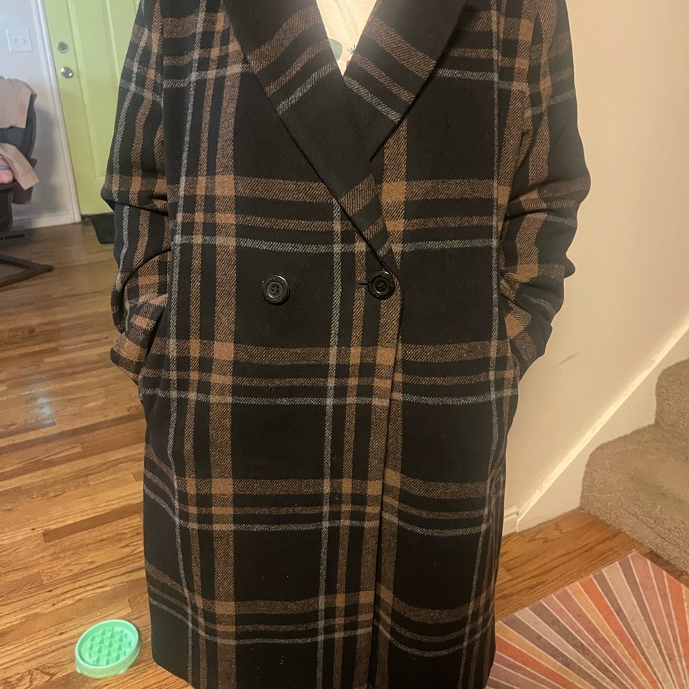 DKNY -Plaid Double-Breasted Women's Coat - new without tags